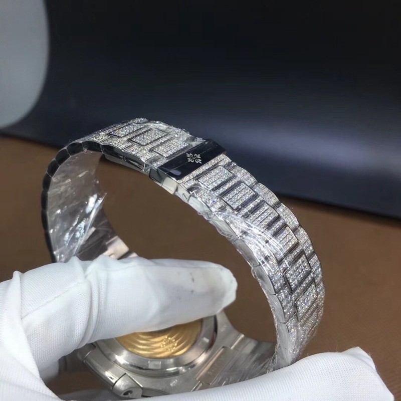 Real diamond replicaPatek PhilippeNautilus40mm full diamond clasp picture