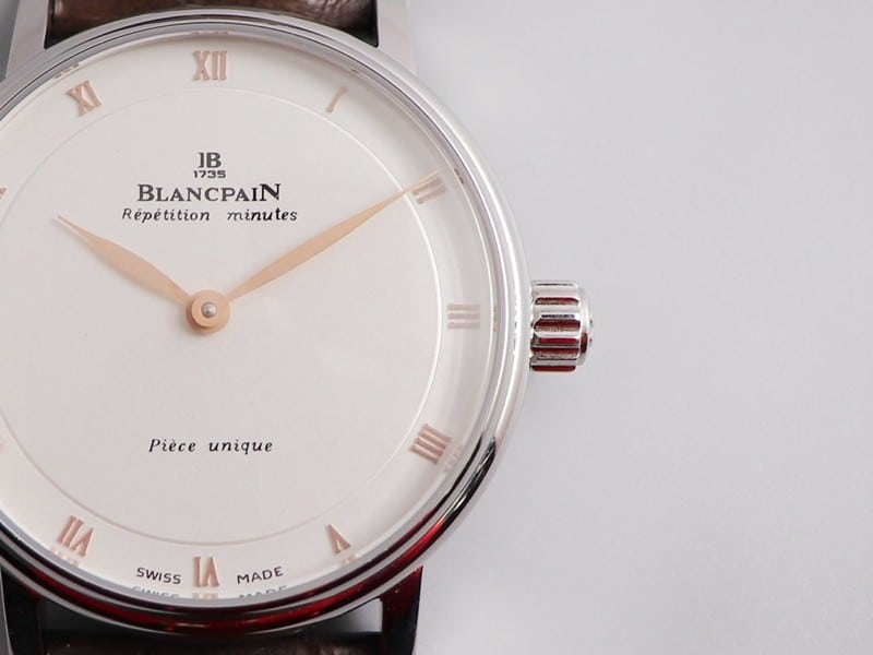 replicaBlancpain watch erotic classic gold Roman scale detail shots