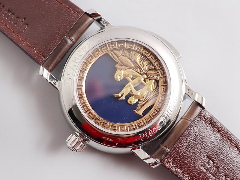 replicaBlancpain watch erotic classic gold Roman scale movement picture