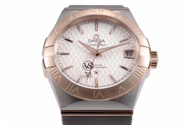 Omega temperament model vs Constellation high-quality temperament model 8500 mechanical watch white dialrose gold front view