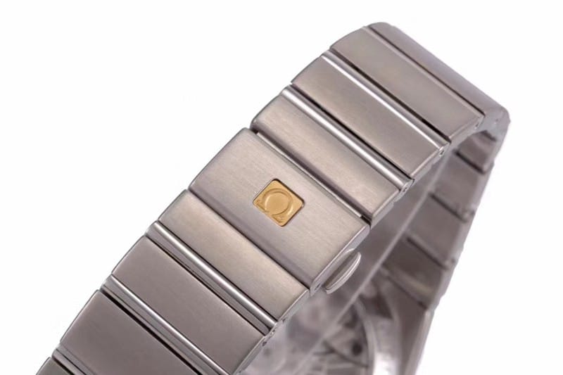 Omegareplica watch temperament model vs constellation temperament model 8500 gray plate mechanical watch clasp picture