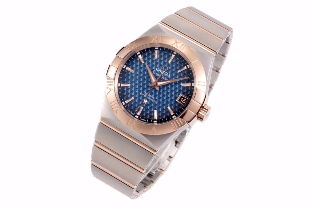 Omega1:1 vs constellation temperament blue dial8500 mechanical watch front view