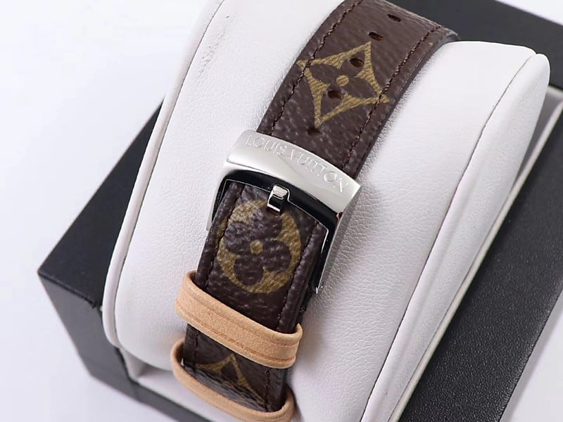 Super cloneLV women's watch 34mm three-dimensional dial high-quality quartz watch clasp picture