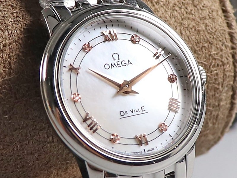 Omegasuper Diefei ladies' watchquartz series watch 27.4mm blue dial front view