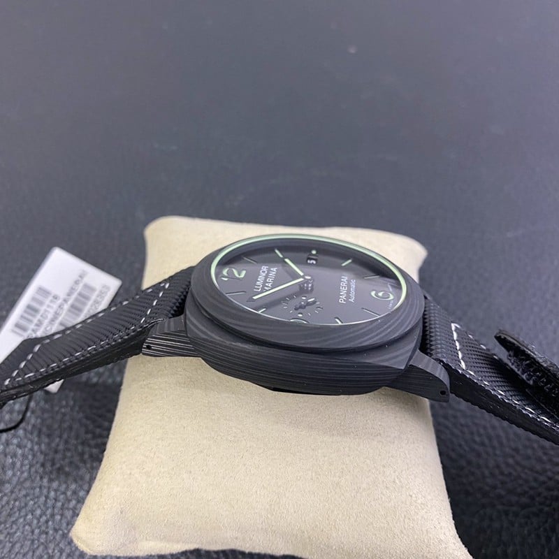 watch Paneraipam1118lume tasting side view