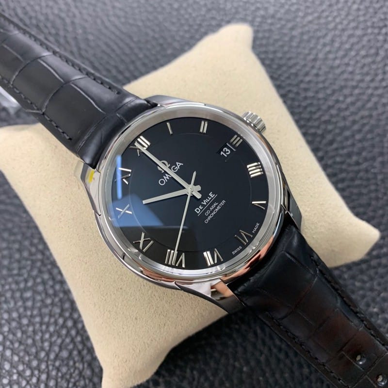 Omegareplica watch vs factory De Ville series 8500movement crocodile leather high quality front view