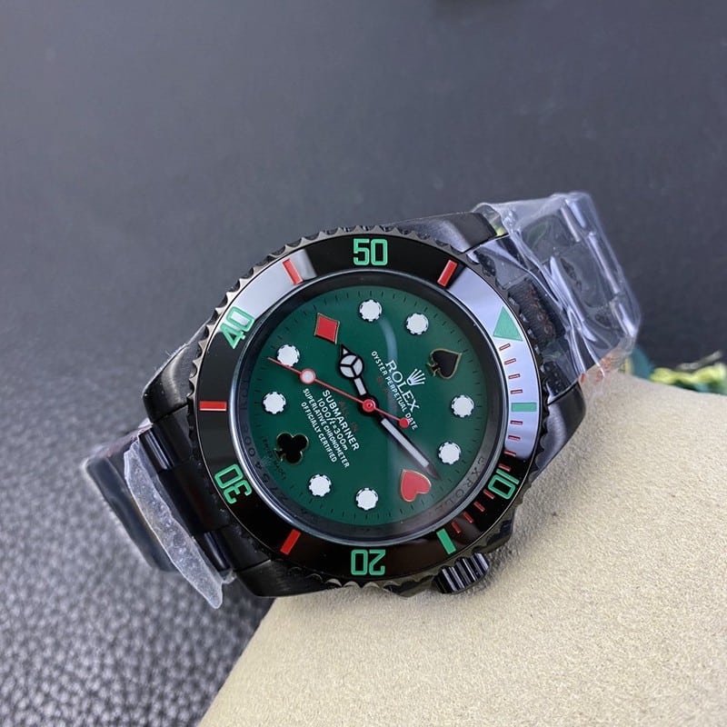 Super cloneRolex watch Submariner latest modified all black green dial front view