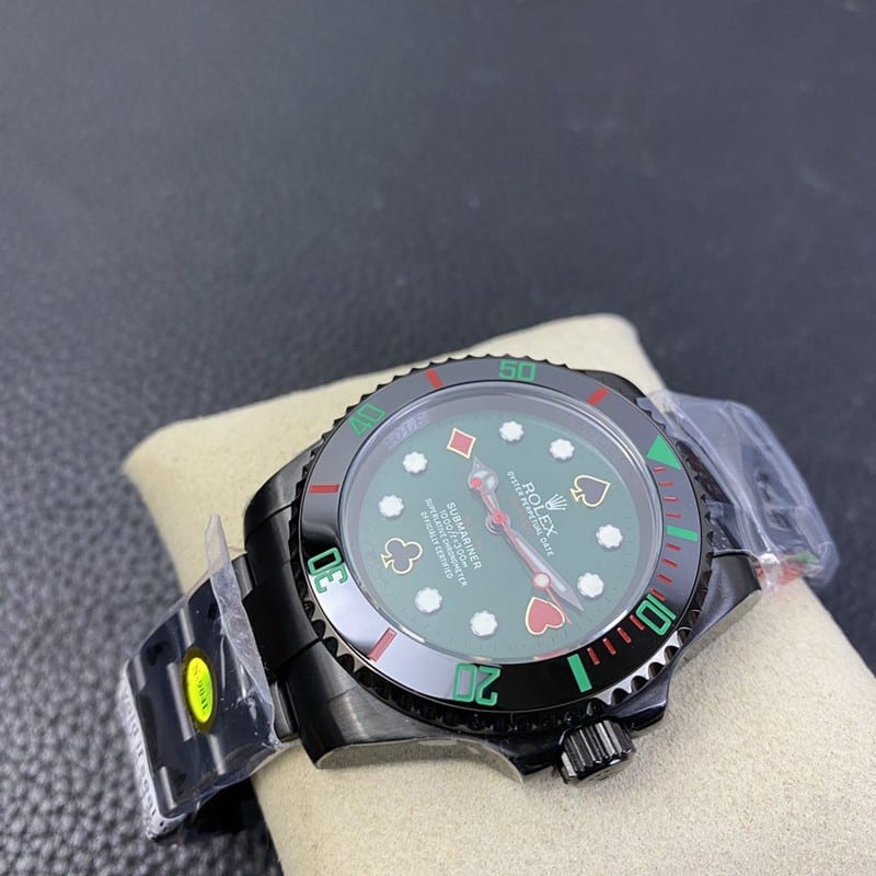 Super cloneRolex watch Submariner latest modified all black green dial front view