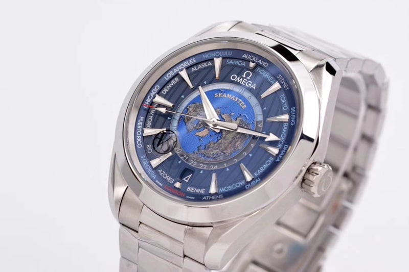 Omega Seamaster Series watch 220.10.43.22.03.001 front view