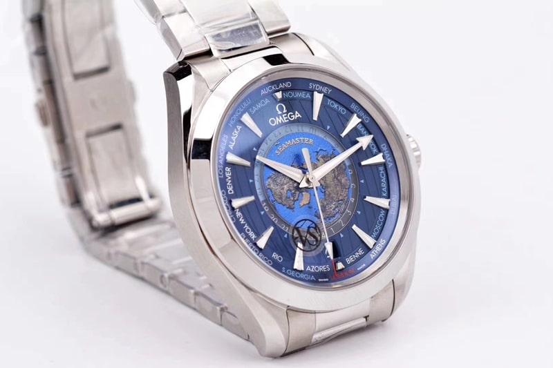 Omega Seamaster Series watch 220.10.43.22.03.001 front view