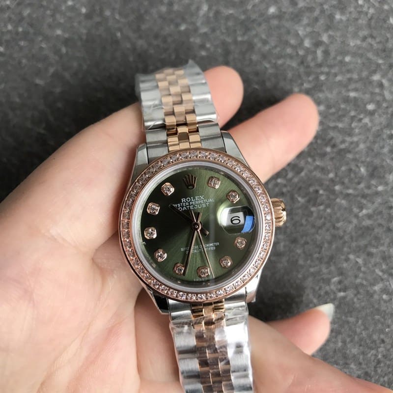 Rolex ladies watch Datejust 28mm mechanical tiger circles diamond rose gold green dial diamond hour markers front view