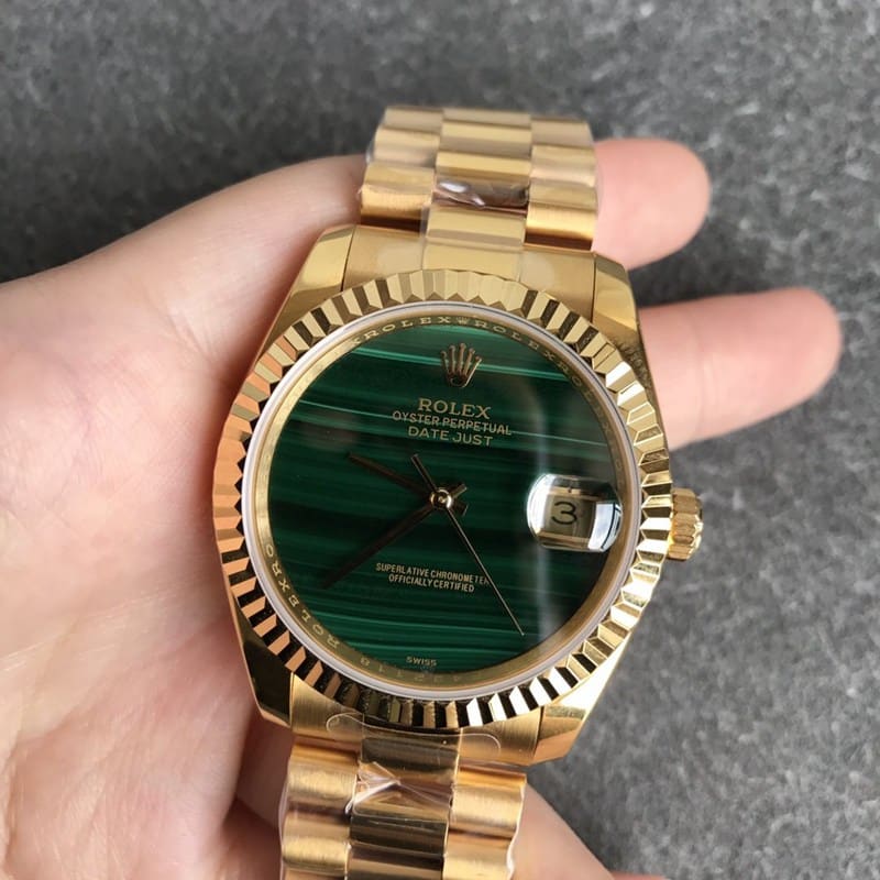Rolex high-quality imitation Datejust 36mm malachite green dial men's mechanical watch full gold no hour markers front view