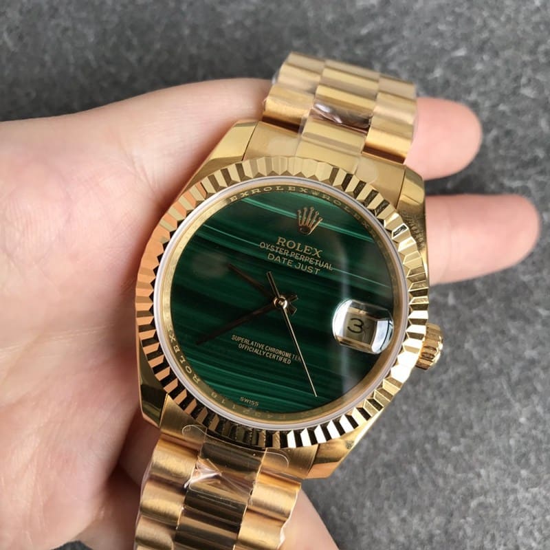 Rolex high-quality imitation Datejust 36mm malachite green dial men's mechanical watch full gold no hour markers front view