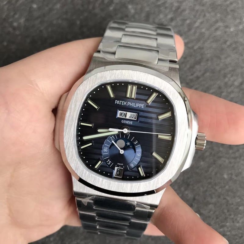 V9 Factory Patek Philippe Nautilus 5726 Top Men's Mechanical Watch Blue Dial Front View