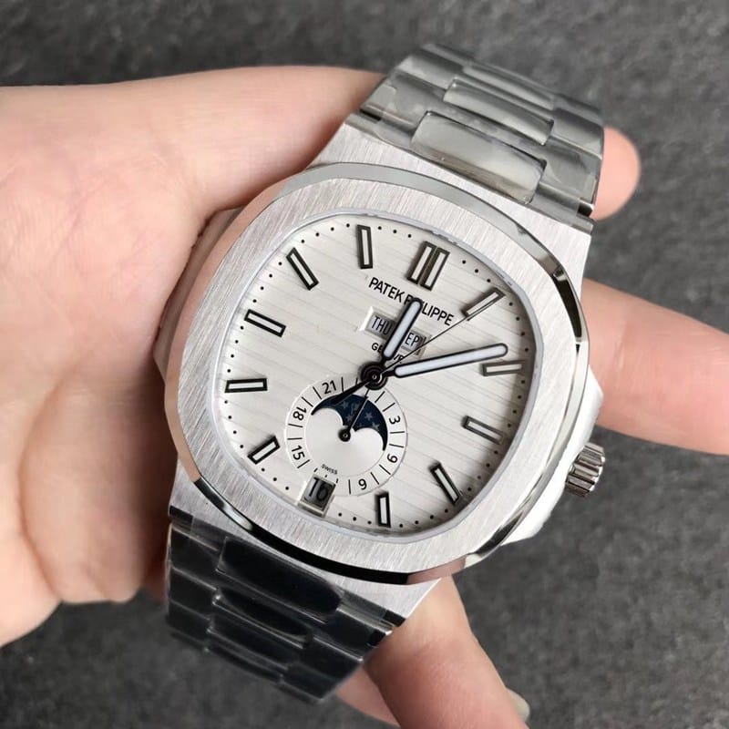 V9 factory Patek Philippe top nautilus 5726 men's mechanical watch white dial front view