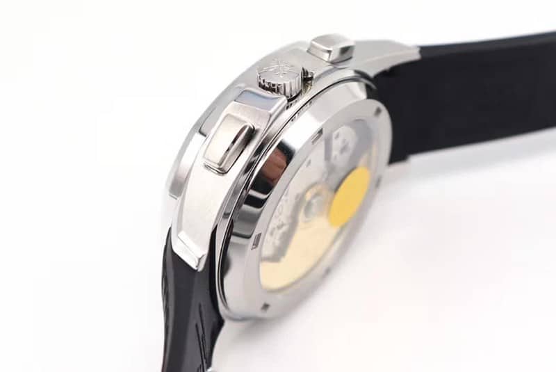 OM Factorytop-tierhigh-quality replicaPatek Philippe grenade chronograph watch new 5968A-001 integrated movement watch black rubber bracelet side view