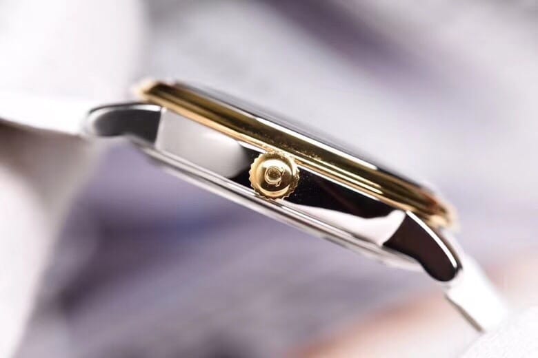 super cloneOmega women's watch De Ville series yellow gold butterfly dance 32.7mm side view