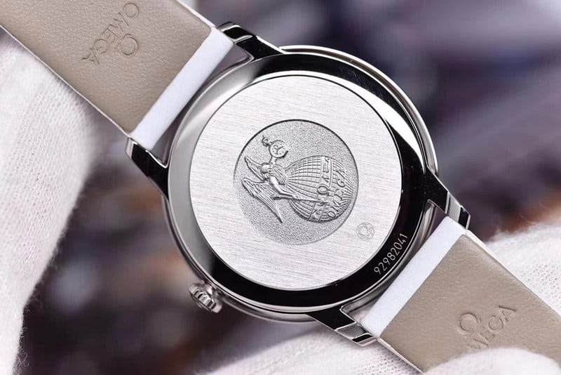 replicaOmega women's watch De Ville series butterfly dance 32.7mm white dial back cover picture