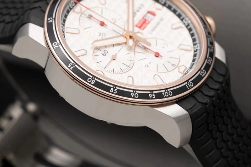 watch ChopardV7 factory boutique racing series black dial men's mechanical watch side view