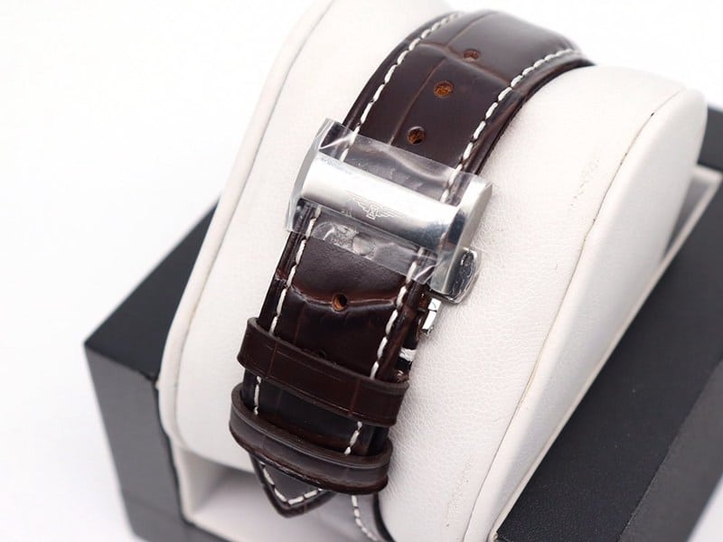 GL factory Longines high-quality watch famous eight-pin moon phase7751white dialleather strap model clasp picture