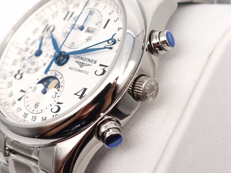 GL factory replicaLongines watch famous eight-pin moon phase7751white dialsteel bracelet detail shots
