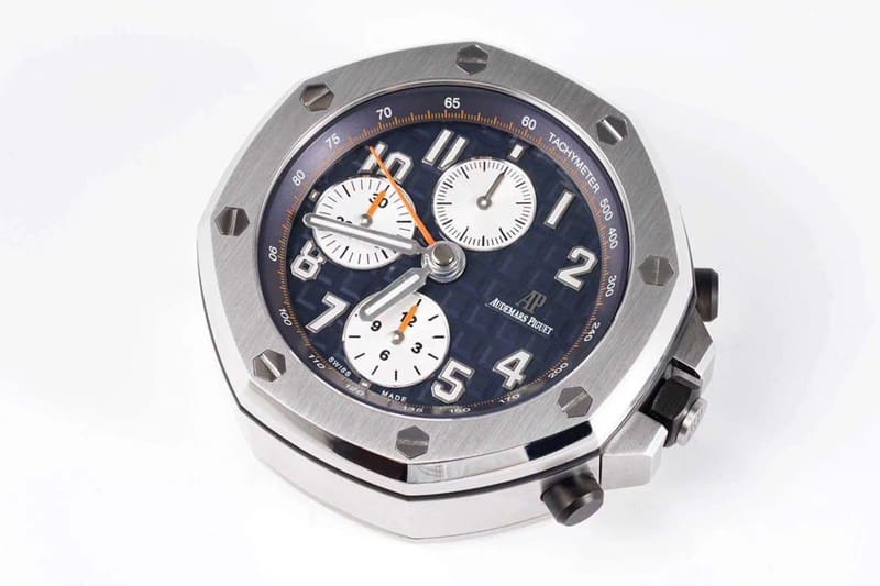 Audemars Piguet desk clock replicaRoyal Oak offshore 26470 desk clock ornament alarm clock front view