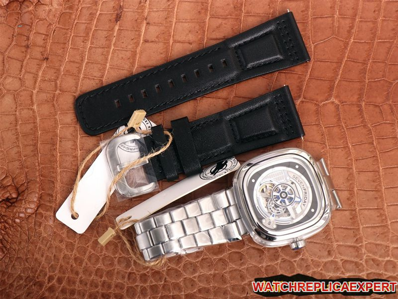 SEVENFRIDAY seven day display five watch automatic movementmen's watch Swiss steel bracelet large dialS1/01M front view