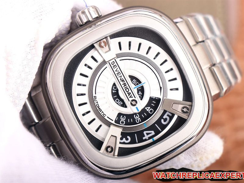 watch seven day display five SEVENFRIDAY/automatic movementmen's watch Swiss steel bracelet large dial white front view
