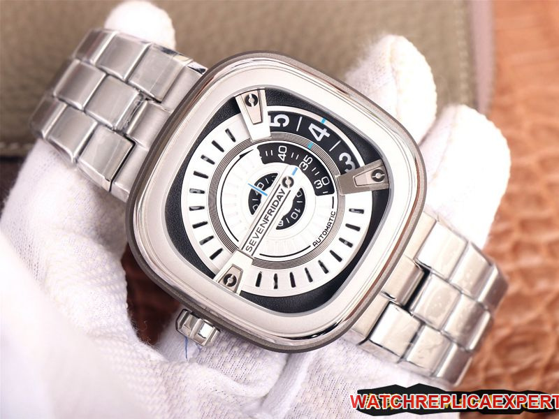 watch seven day display five SEVENFRIDAY/automatic movementmen's watch Swiss steel bracelet large dial white front view