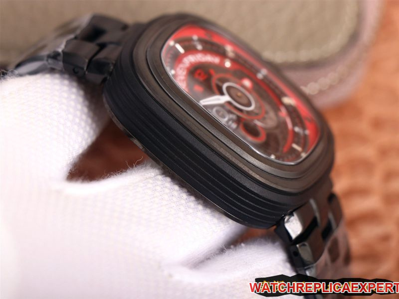 watch seven day display five red and black colors lead the trend SEVENFRIDAY/automatic movementmen's watch Swiss steel bracelet large dial all black side view