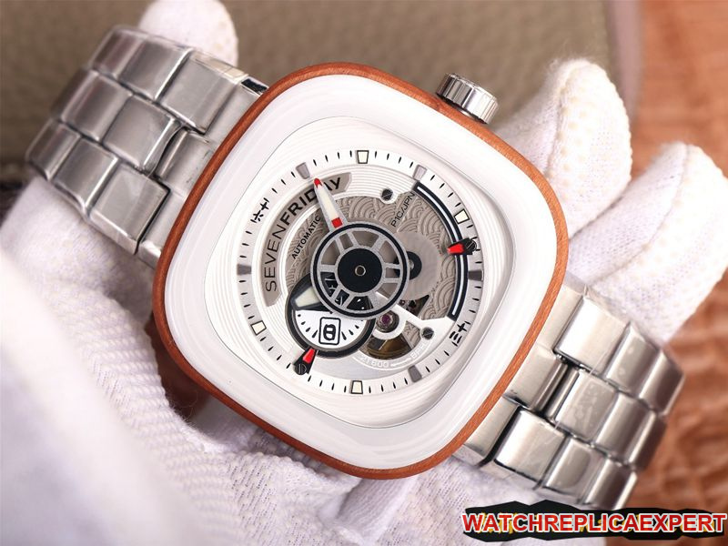 seven day display five watch SEVENFRIDAY/automatic movementmen's watch Swiss steel bracelet large dial white front view
