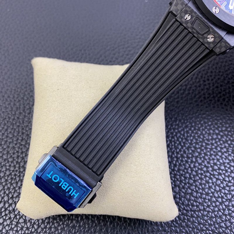 Hublot BIG BANG series carbon fiber case watch clasp picture