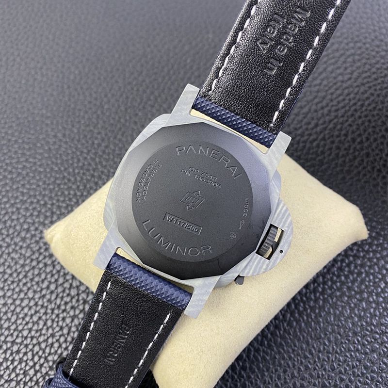 PaneraiPAM1663 latest carbon fiber material Fibratechreplica watch back cover picture