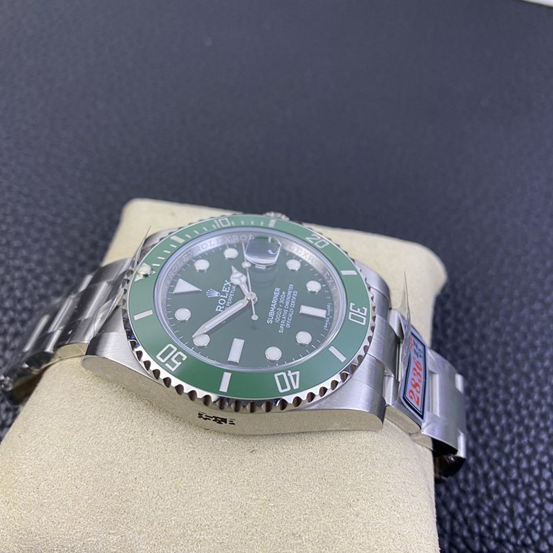 Rolex Starbucks Submariner V3 Edition watch side view