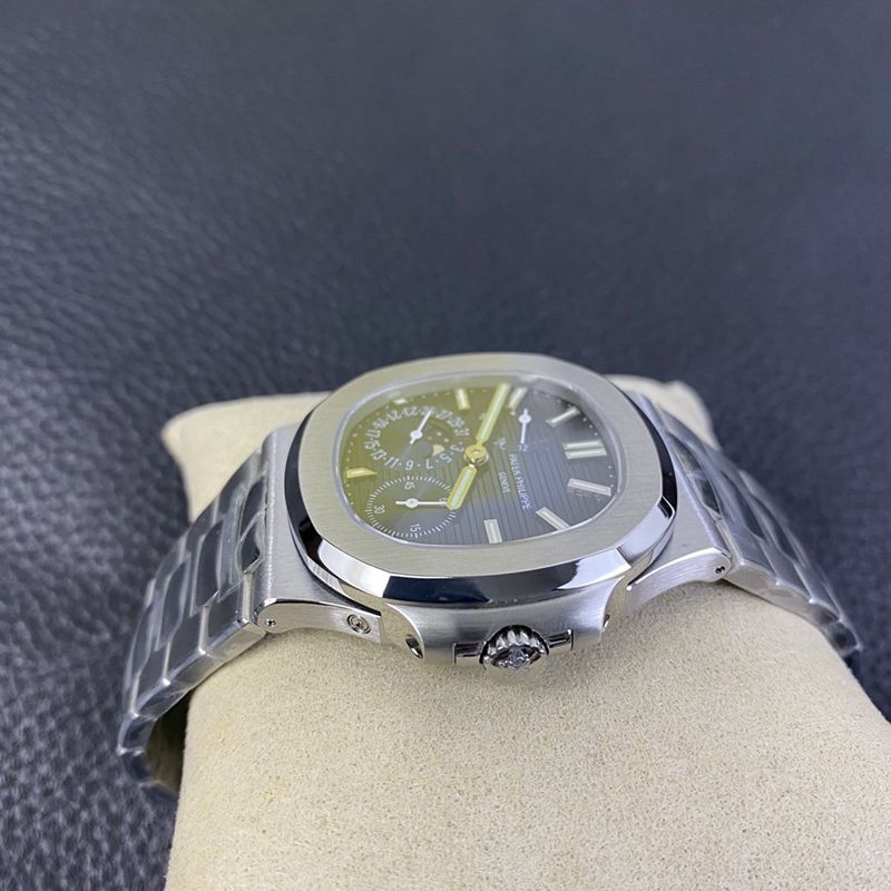 Patek Philippereplica watch PF new product Nautilus5712/1A-001 side view