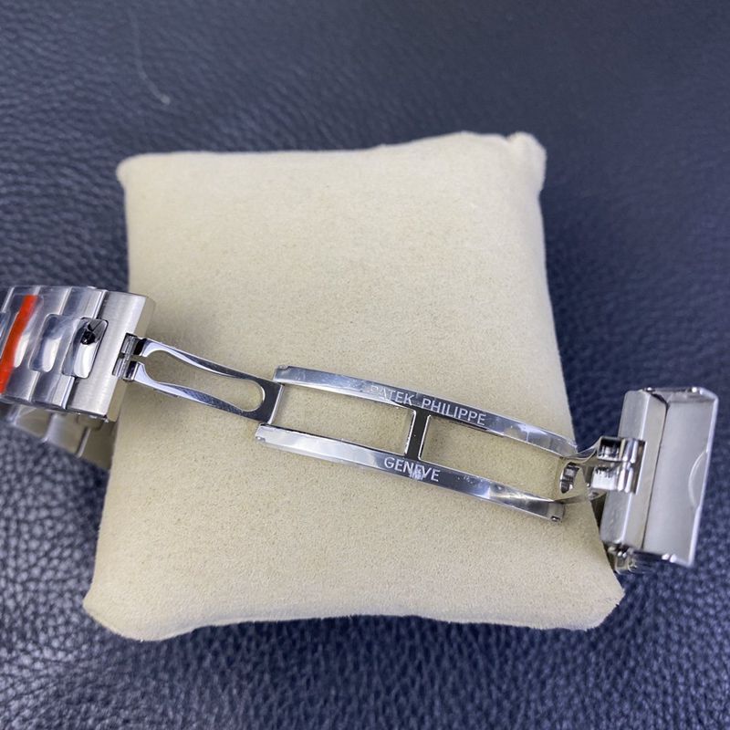 Patek Philippereplica watch PF new product Nautilus5712/1A-001clasp picture
