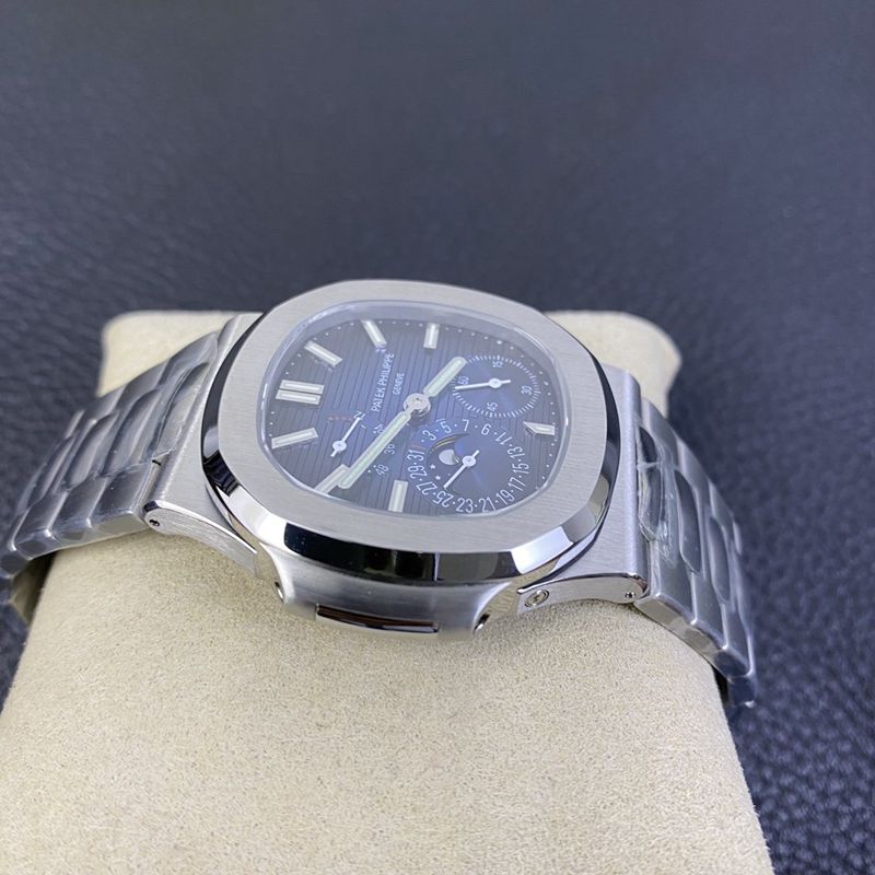 Patek Philippereplica watch PF new product Nautilus5712/1A-001 side view