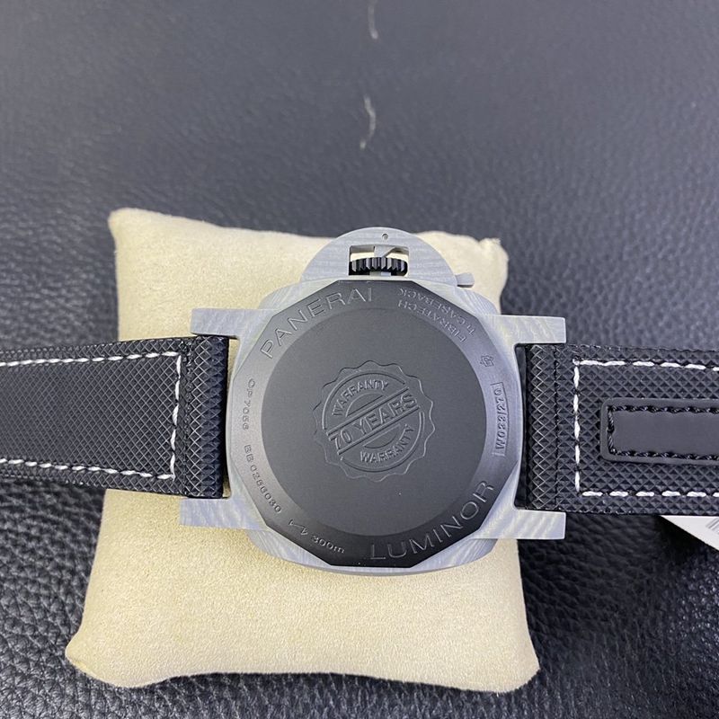 PaneraiPAM1119 super lume 44MMreplica watch back cover picture