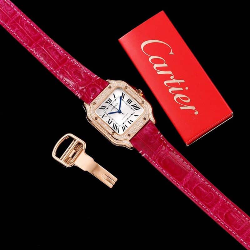 Cartier Santos watch medium model watch front view