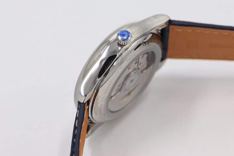GS factory Longinesreplica watch master series moon phase watch simple blue dial side view