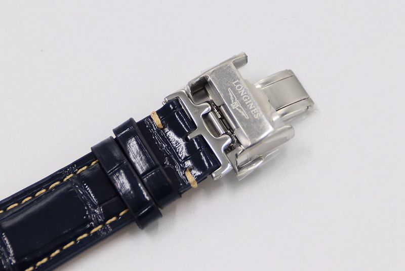 GS factory Longinesreplica watch master series moon phase watch simple blue dialclasp picture
