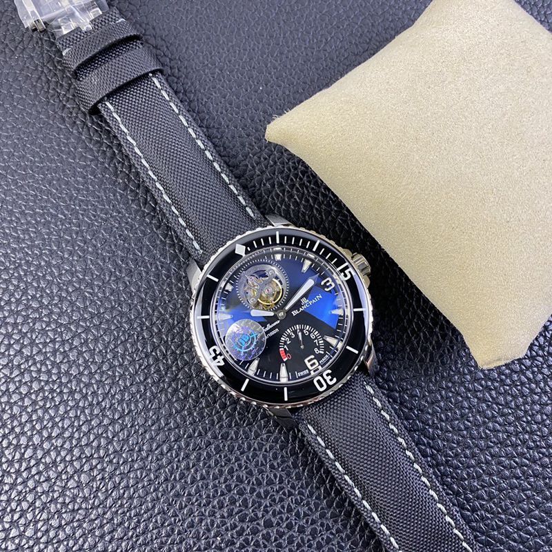 Blancpain Fifty Fathoms Series Ultimate Edition Genuine Tourbillon Men's Watch Watch Front View