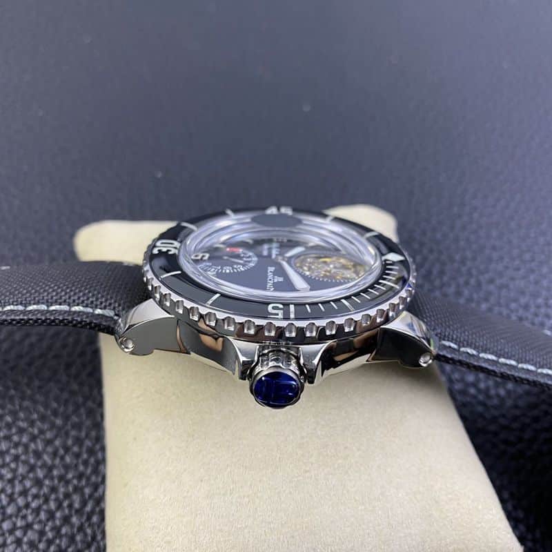 Blancpain Fifty Fathoms Series Ultimate Edition Genuine Tourbillon Men's Watch Watch Side View
