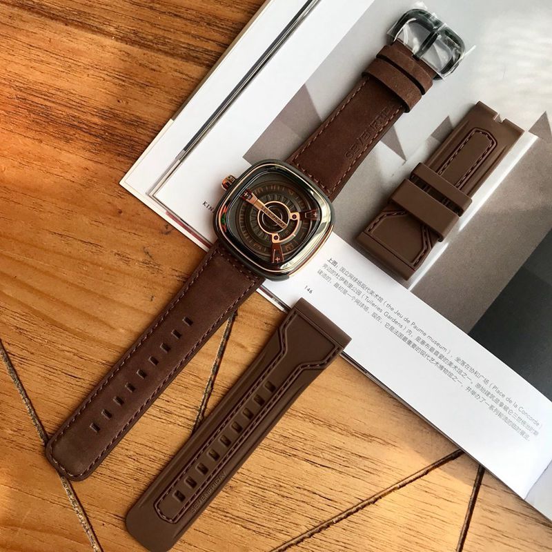 Sevenday display five watch Sevenfriday automatic movementmen's watch front view