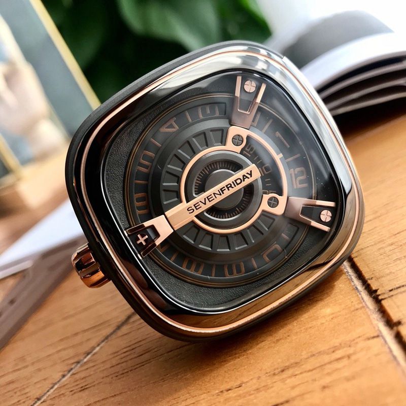 Sevenday display five watch Sevenfriday automatic movementmen's watch front view