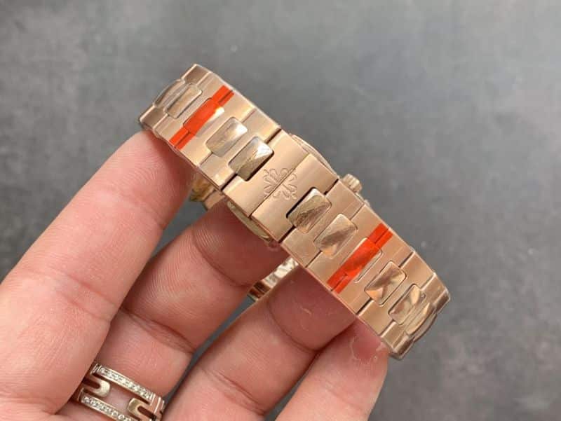 Patek Philippereplica watch Nautilusdiamond bezel full rose gold women's clasp picture