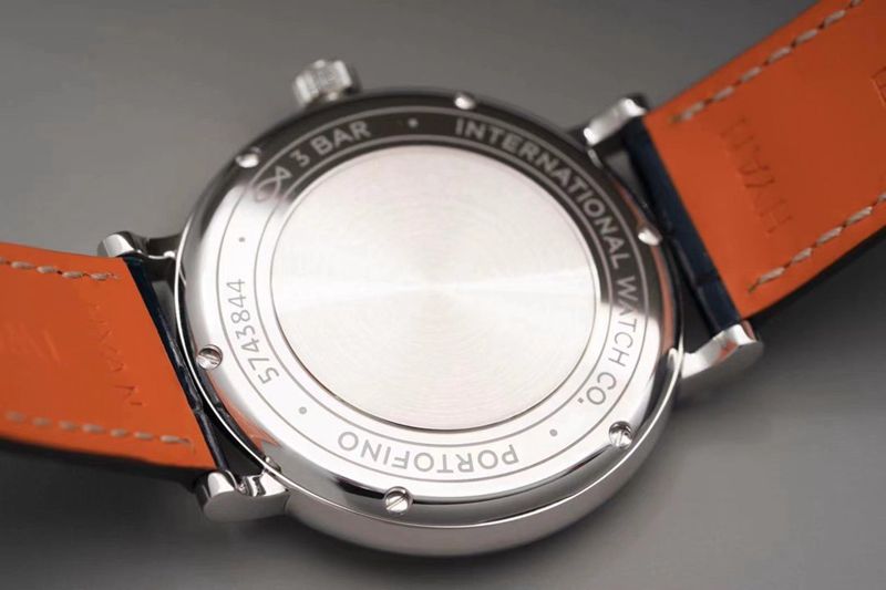 IWCreplica watch women's model Portofino extremely elegant top-tierladies' watch back cover picture