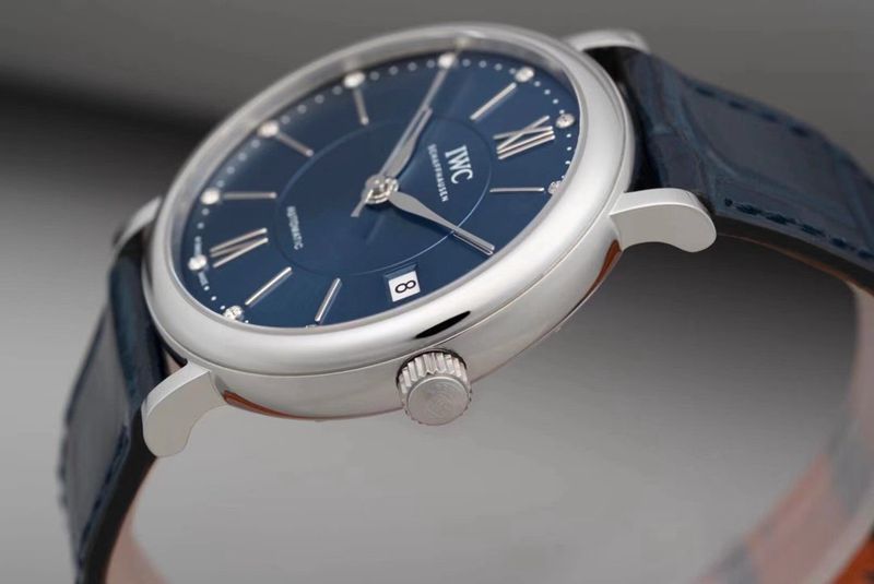 IWCreplica watch women's Portofino extremely elegant top-tierladies' watch side view
