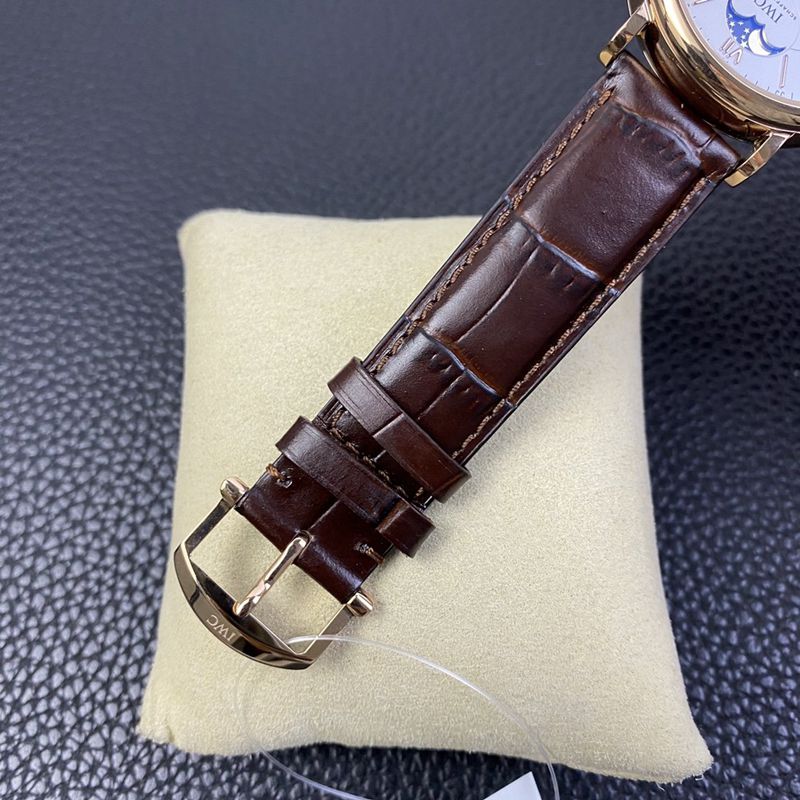 IWC watch Portofino series moon phase automatic watch clasp picture