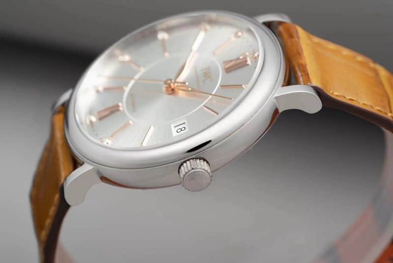 IWCsuper watch women's model Portofino extremely elegant ladies' watch side view